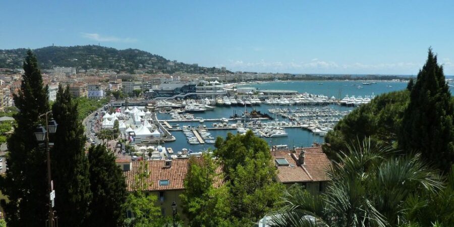 Cannes: Capture the most Photogenic Spots with a Local - The Authentic Experience: What Makes It Special