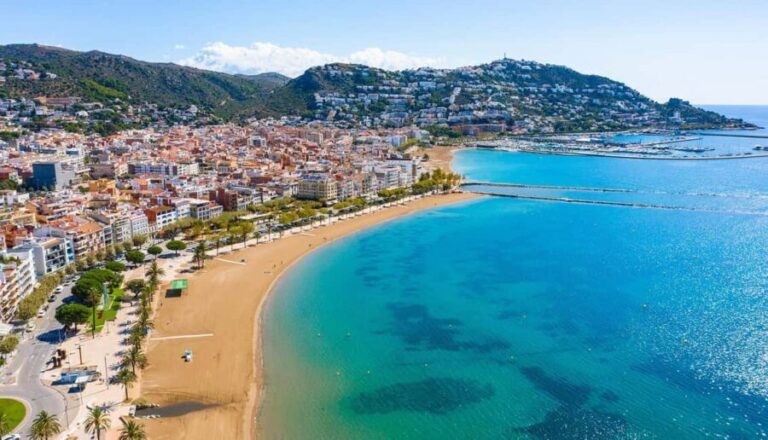 Cap De Creus: Explore and live an Aquatic World - The Experience and Its Value