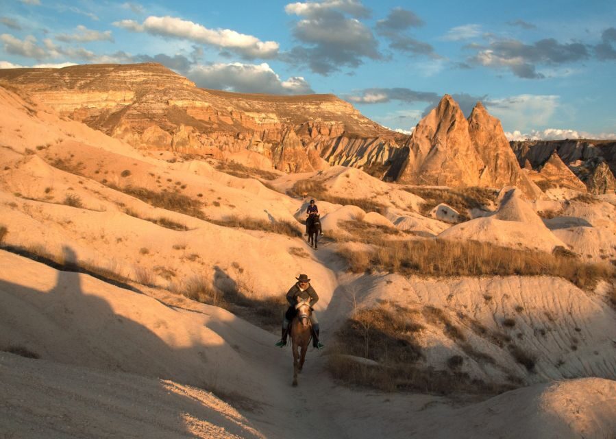 Cappadocia Göreme Horse Riding Tour 1 or 2 Hours - The Experience in Practice