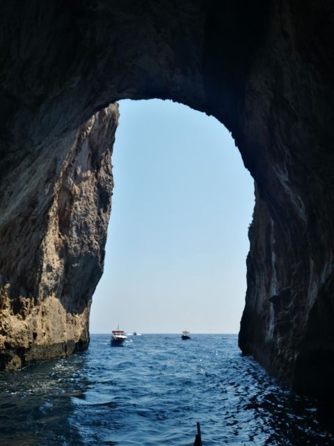 Capri: Boat tour around Capri with Faraglioni and grottos - What to Expect on the Day