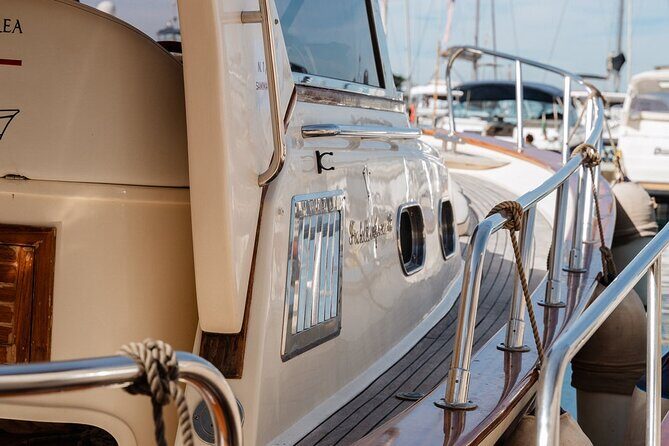 Capri Island shared boat tour - What’s Included and What’s Not