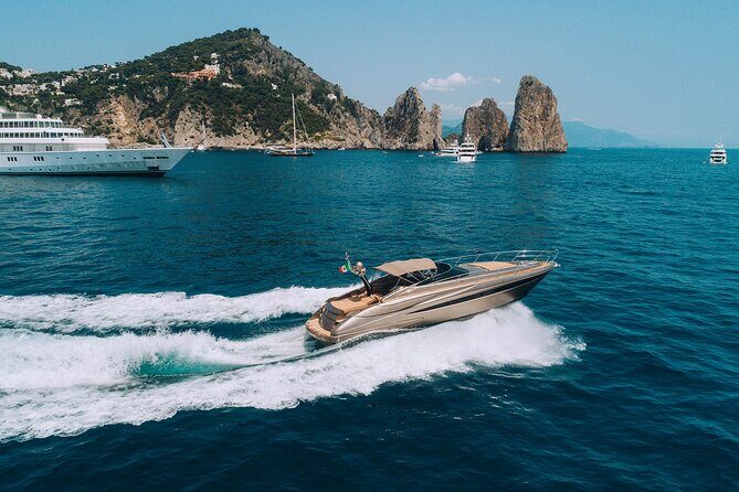 Capri private luxury yacht cruise from sorrento on Riva rivale 52 - Key Points