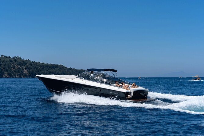 Capri Private Yacht Transfert from Sorrento, Naples & Positano - The Sum Up