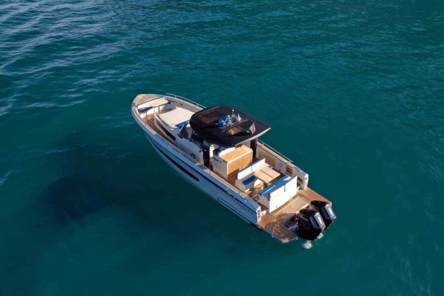 Capri Tour Boat - Premium yacht - Summing up: who is this tour best suited for?