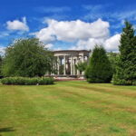 Cardiff: Express Walk with a Local - The Highlights: From Landmarks to Local Tips