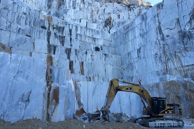 Carrara Marble Quarry Tour, Marble Museum & Local Food Tasting - Exploring the Carrara Mountains and Quarries
