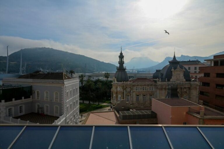 Cartagena: Ancient Roman Walking Tour with Entry Tickets - The Guided Walk: What You’ll See and Learn