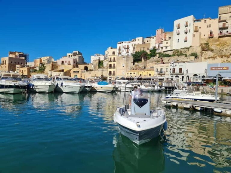 Castellammare del Golfo: Boat Rental half day in october - The Itinerary in Detail