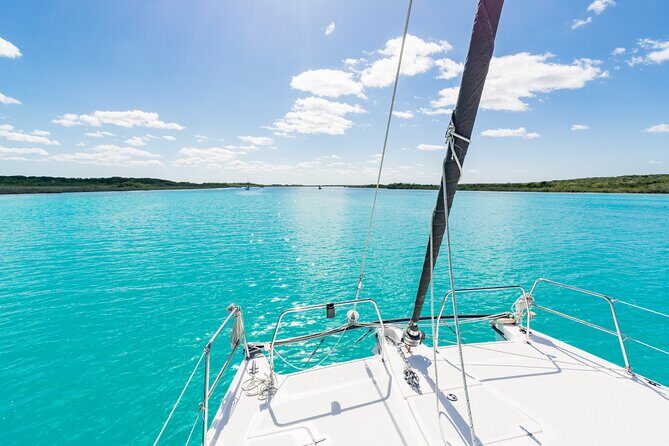Catamaran Adventure: Sailing and Swimming in the Bacalar Lagoon - The Experience: What You Can Expect
