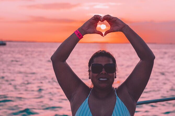 Catamaran Sunset Cruise to Isla Mujeres from Cancun - Insights from Real Travelers