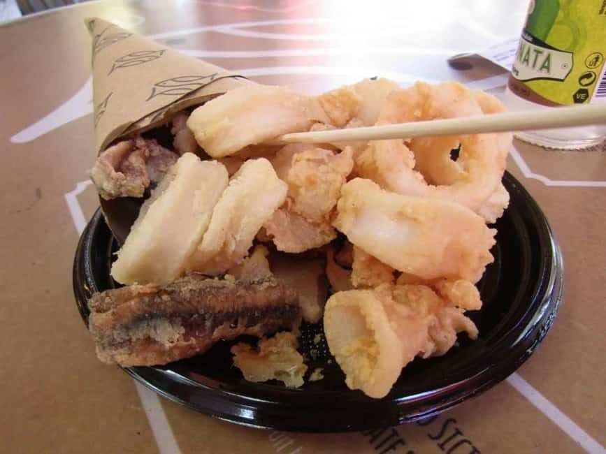 Catania : Best Street Food Tour With A Local Guide - What to Expect from the Tastings