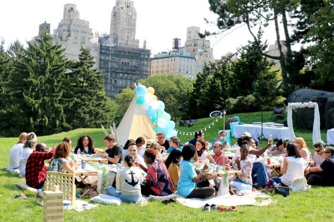 Central Park Luxury Picnic - How the Setup Works and What’s Included