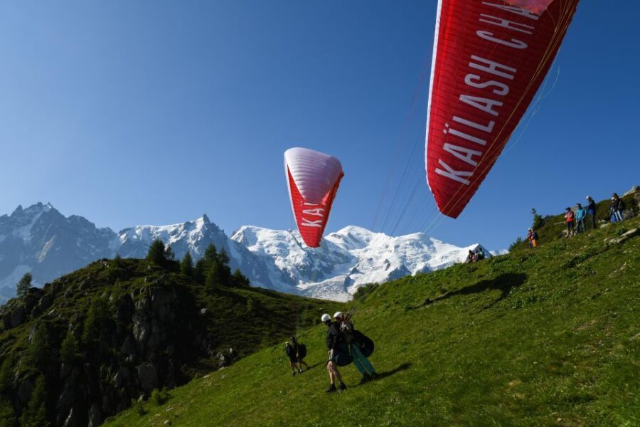 Chamonix: Tandem Paragliding Flight with Mont-Blanc Views - The Details and Logistics
