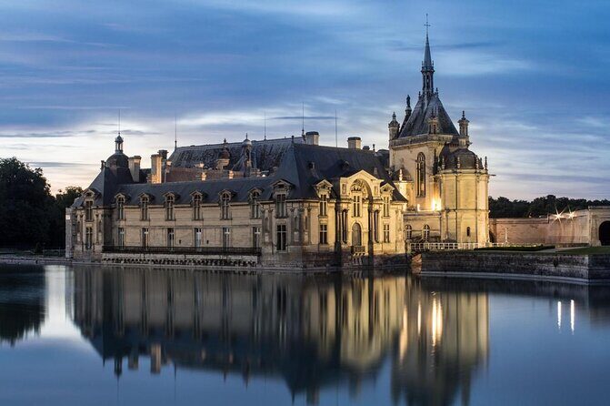 Chantilly Tour: Great Stables and Renaissance Meal from Paris - Practical Tips and Considerations