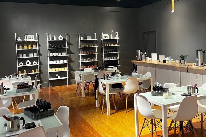 Chicago Candle Making Class On Magnificent Mile - FAQs