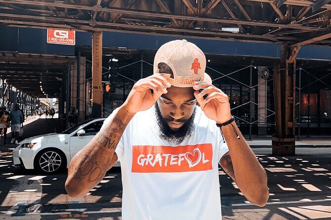 Chicago Insta Walk with Digital and Polaroid Photoshoot - Why This Tour Could Be a Hit for You