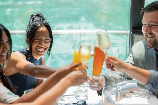 Chicago Premier Plus Brunch Cruise on the Chicago River - FAQs