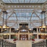 Chicago Private Architecture Walking Tour - The Guide and the Experience