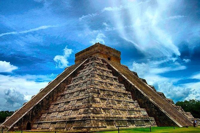 Chichen Itza Sunrise Express Day Tour from Riviera Maya - The Guide and Value