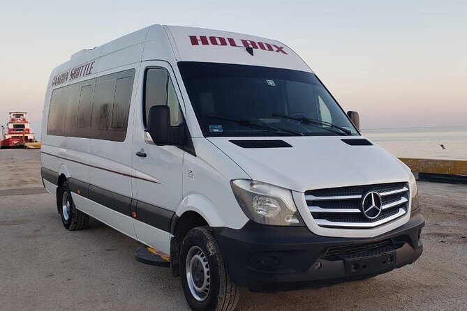 Chiquila Cancun Downtown Shuttle - Who Should Consider This Shuttle?