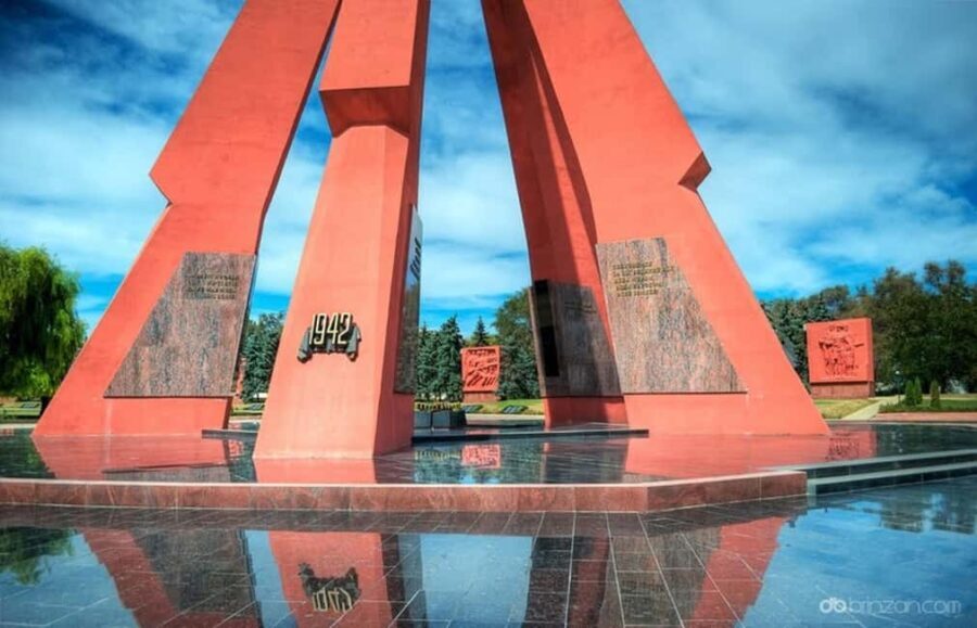 Chisinau: City Tour and Milesti Mici Winery with Tasting - The Practical Side: What to Expect