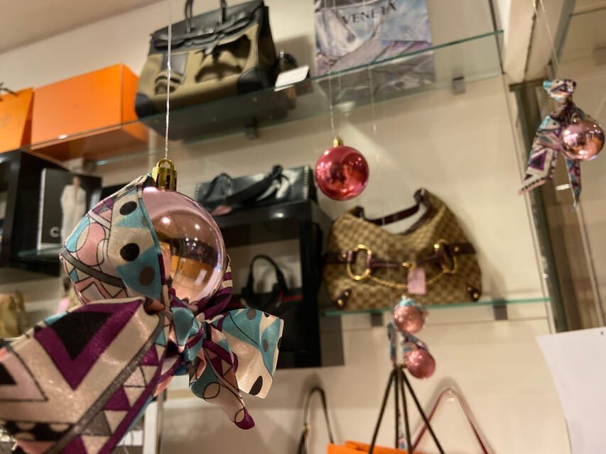 Christmas in Vienna: Markets and Vintage Shops Walking Tour - What’s Included and What’s Not