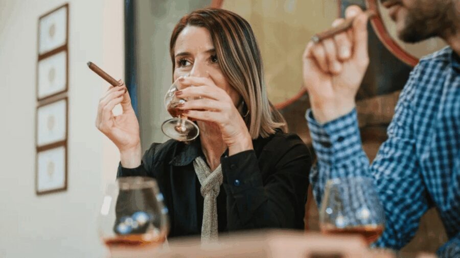 Cigar Tasting Masterclass - Learning to Properly Smoke and Taste