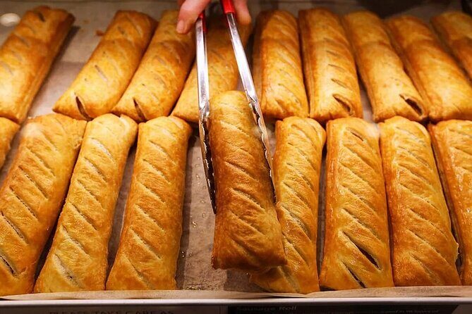 City of London Discovery Food Tour with 10+ Tastings - Detailed Breakdown of the Itinerary