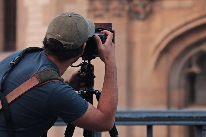 CityTour and Photo Portraits Souvenirs in Montpellier - The Experience from the Travelers Perspective