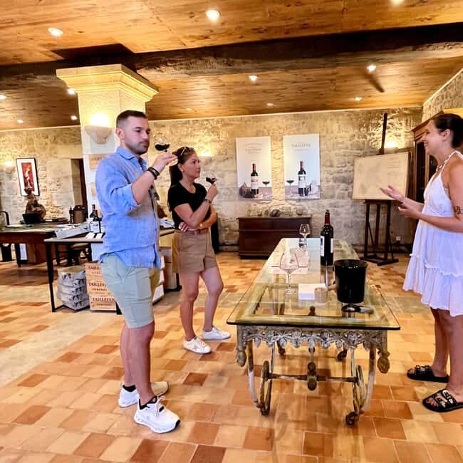 Classic Car private tour : Half day Pomerol & Saint-Émilion - The Itinerary: A Well-Curated Journey