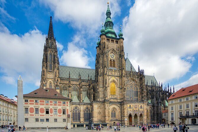 Classic Prague Castle Tour, Strahov Monastery & Castle District - Who Is This Tour Best For?