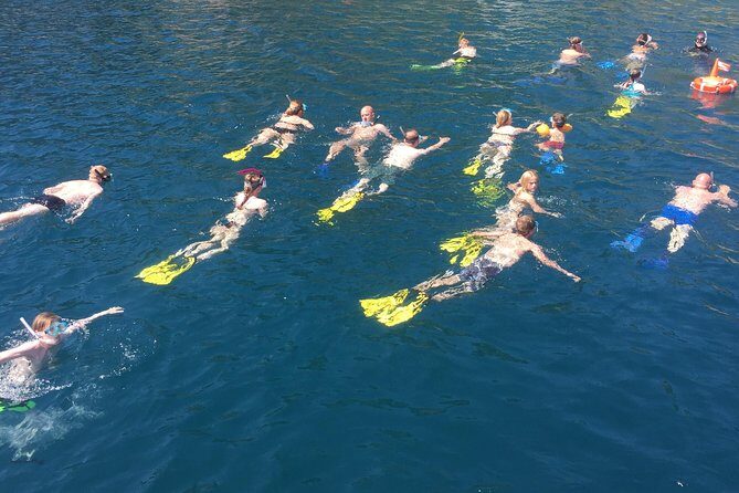 Coast to Coast from Taormina -2 HOURS MINI- CRUISE ISOLABELLA - The Itinerary in Detail