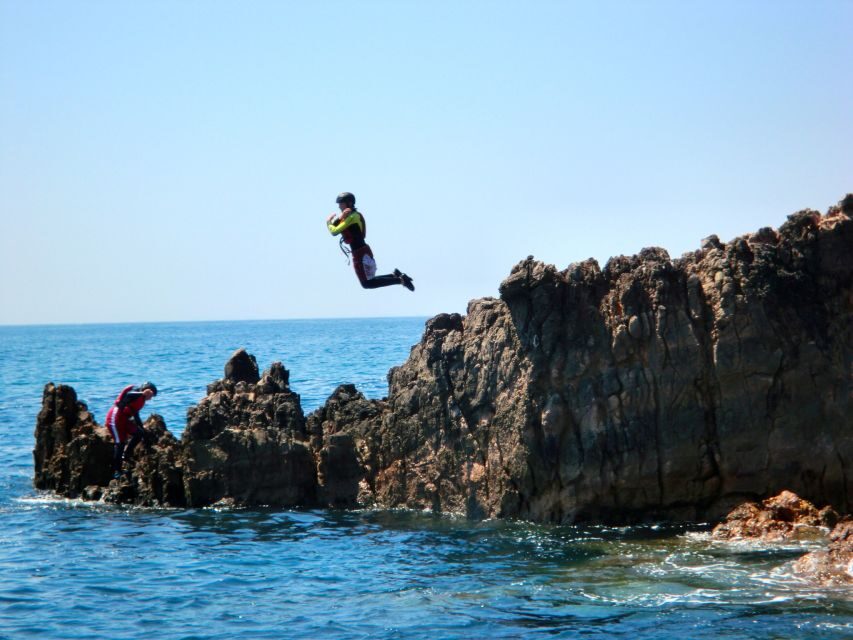 Coasteering Algarve: Cliff Jump, Swim & Climb in Sagres - The Itinerary Breakdown
