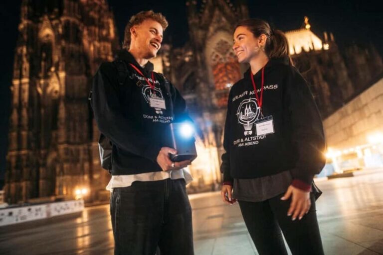 Cologne: Cologne Cathedral & Old Town in the evening  interactive tour with projector - What to Expect from This Cologne Evening Tour