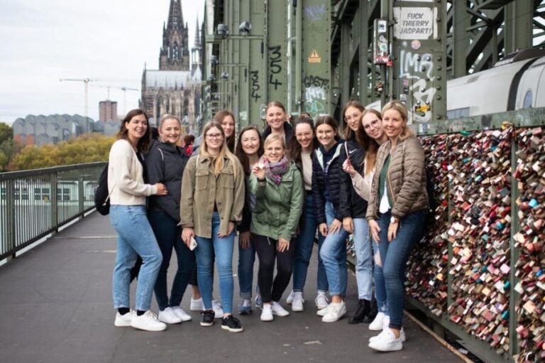 Cologne: JGA Tour in der Altstadt mit Fotoshooting - Exploring the Tour: A Deep Dive