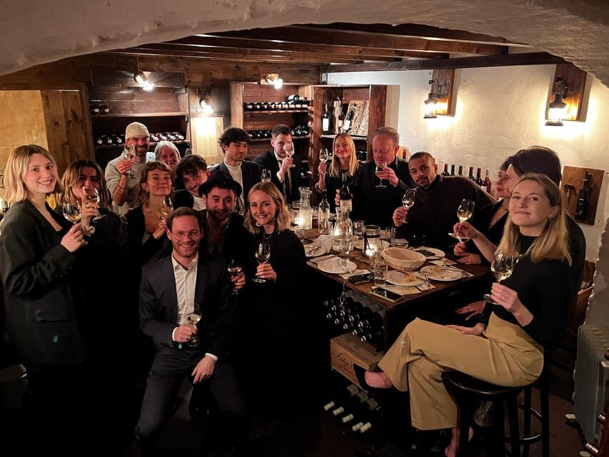 Cologne-Nippes: Gourmet wine tasting with cheese platter - The itinerary in detail