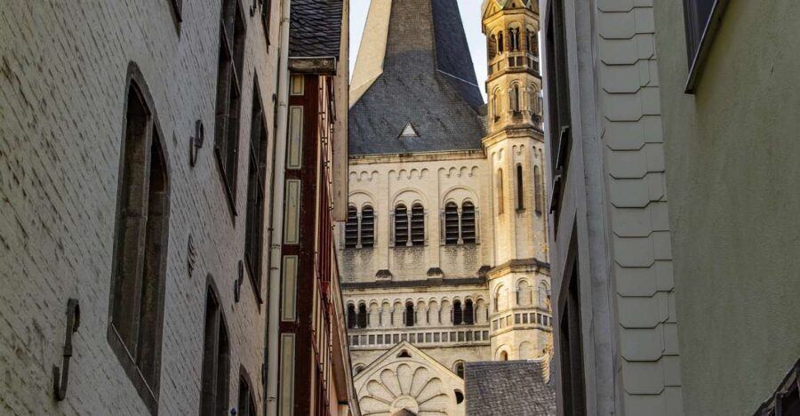 Cologne - Old Town Historic walking tour - What the Reviews Say