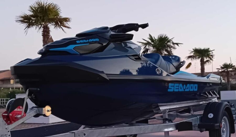 Comacchio: Jet Ski Rental with Skipper in the Po Delta - The Experience of a Guided Jet Ski Ride