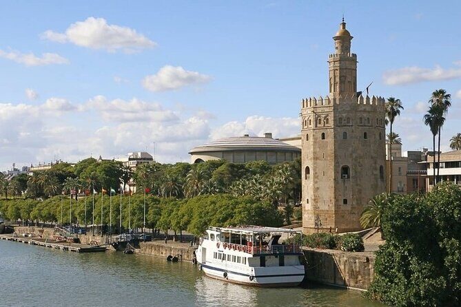 Complete tour to Seville with Tapas Route and hotel pickup - Who Should Book This Tour?
