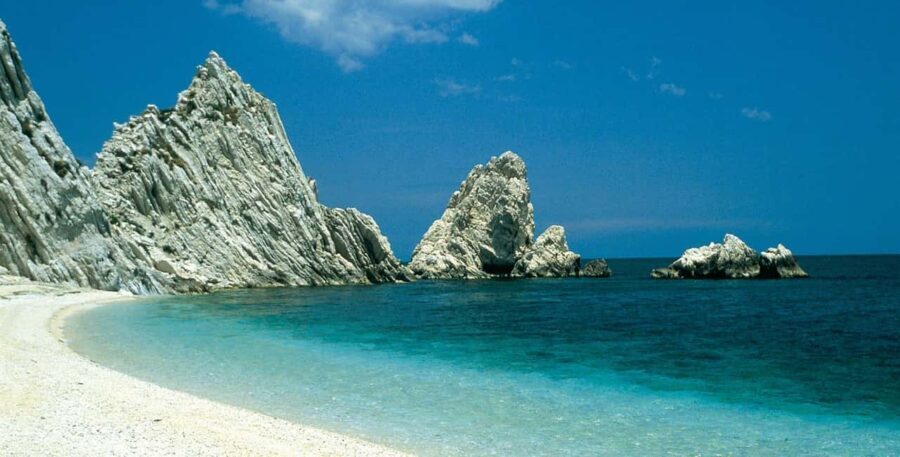 Conero Riviera Experience: discover the Adriatic paradise - Exploring Portonovo: The First Stop