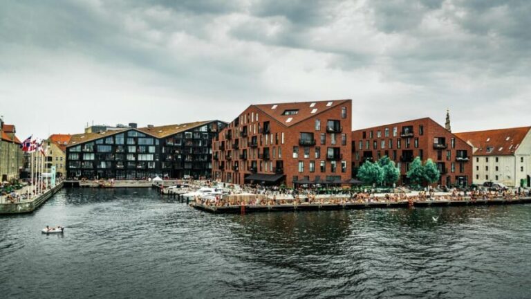 Copenhagen: 1.5-hour Private Walking Tour of Christianshavn - The Inside Scoop from Other Travelers