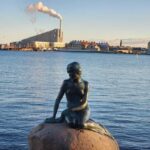 Copenhagen Combo: Walking Tour, Harbor Ferry & Royal Guards - The Itinerary Breakdown