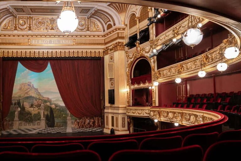 Copenhagen: The Royal Danish Theatre Guided Tour - Practicalities and Tips