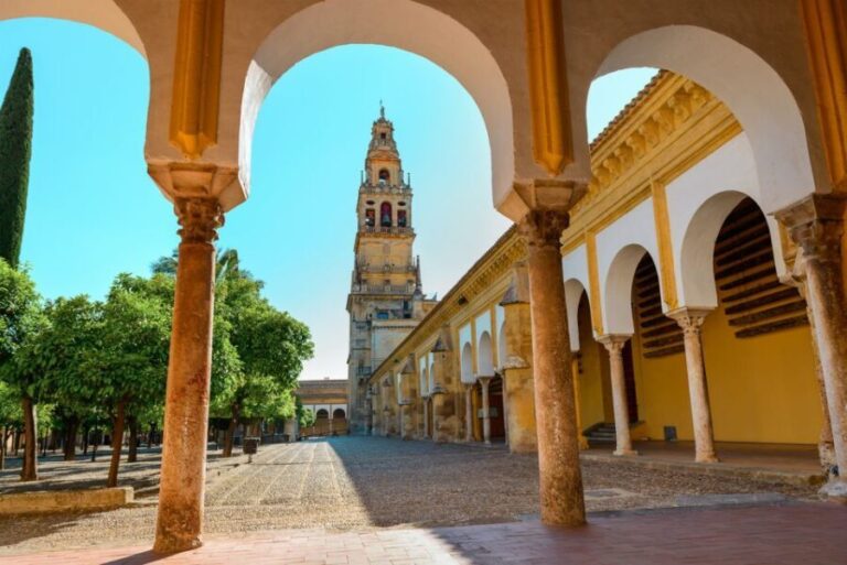 Cordoba Mosque-Cathedral: Skip-the-Line Guided Tour - Architectural Marvels and Cultural Shifts