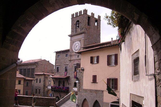 Cortona and Arezzo Full-Day Small-Group Tour from Rome - Who Should Consider This Tour?