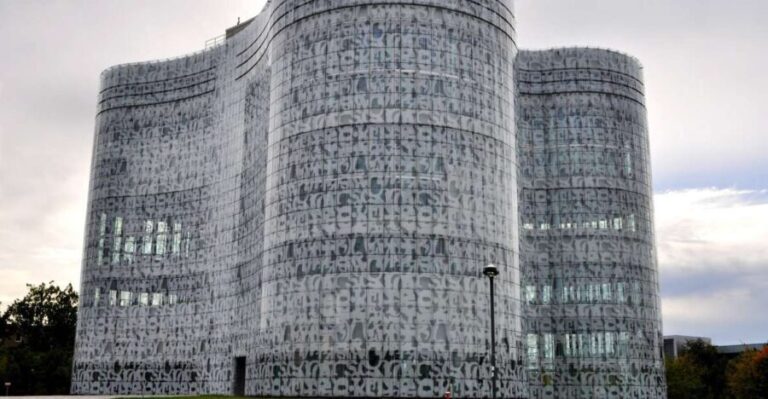 Cottbus: Private Guided Walking Tour - What You Can Expect During the Tour