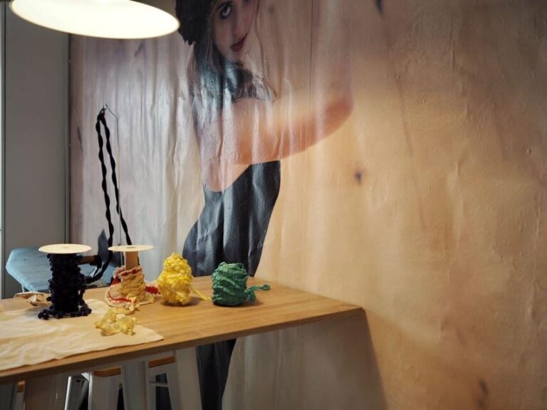 Create your flamenco bag - A Creative Twist on Your Spanish Experience: Creating Your Flamenco Bag