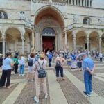 Cremona: City of art and music in Italian - The Monuments and Stops in Detail