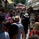 Crete: Day Tour to Heraklion City, Market & CRETAquarium - Who Is This Tour Best For?