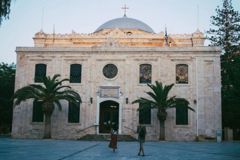 Crete: Knossos Palace and Archaeological Museum Tour - The Pickups and Transport